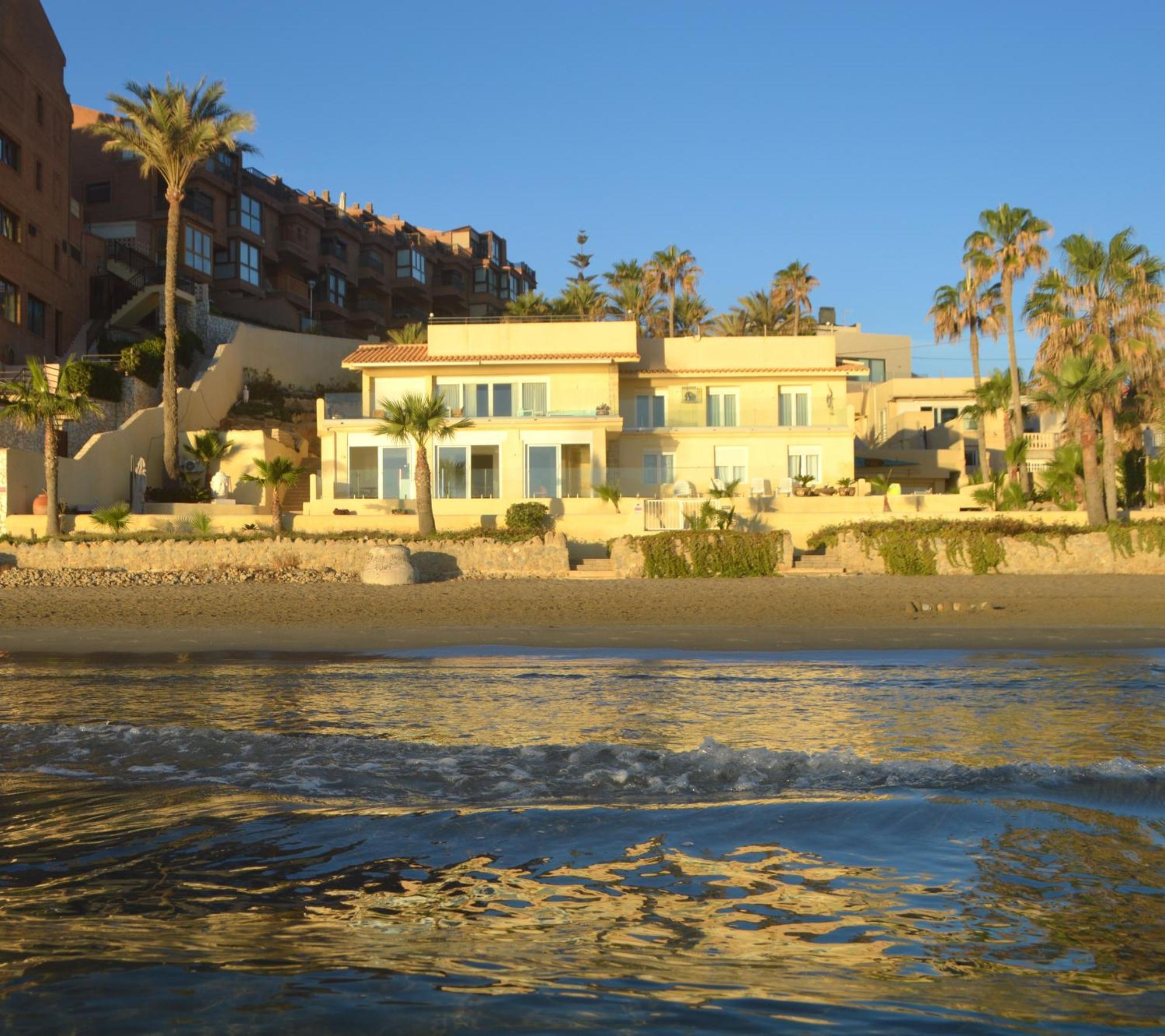 Maravilloso Apartamento Amanecer Cabo A Pie De Playa Y Mar En Chalet Roquetes Alicante Exterior photo